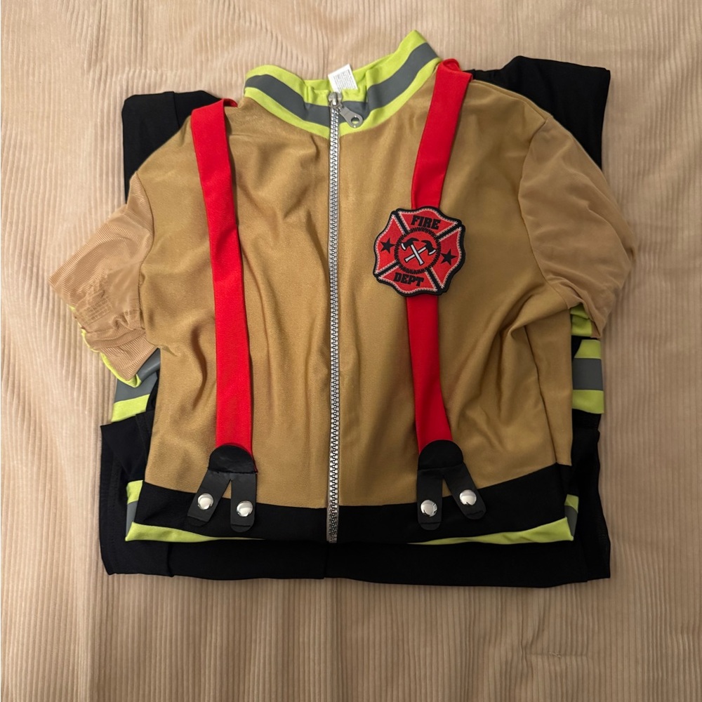 Halloween firefighter costume size M - Picture 3 of 4